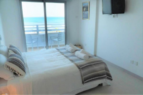 Larnaka Seaview Luxury Suites